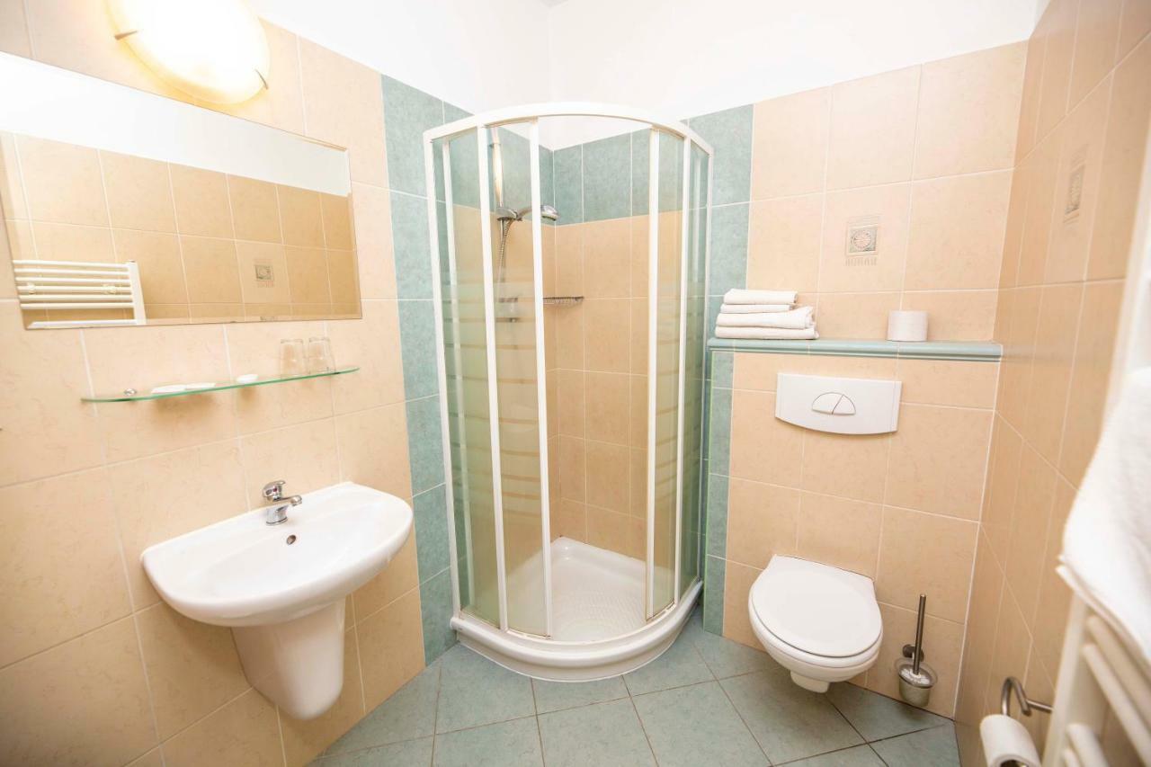Pension Ka.Pr Hluboká nad Vltavou Exterior foto