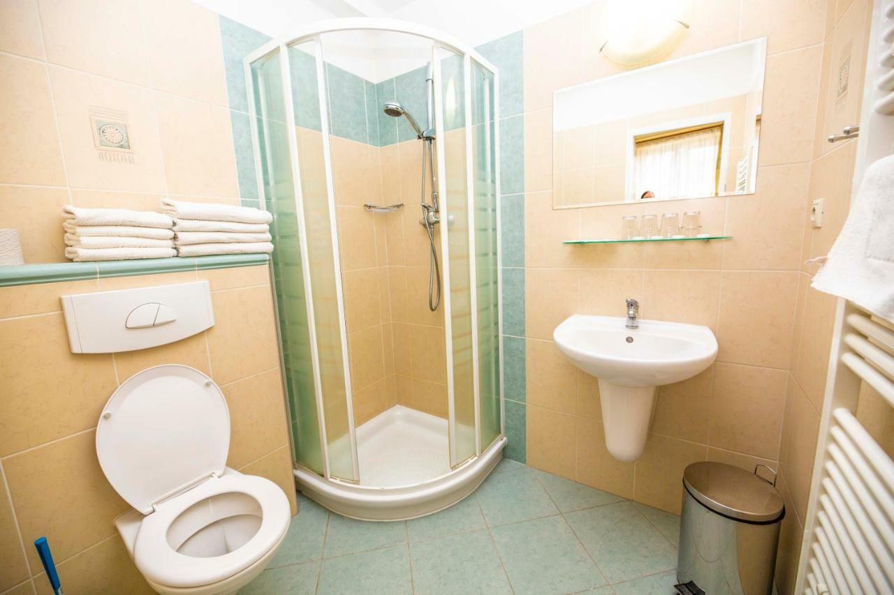 Pension Ka.Pr Hluboká nad Vltavou Exterior foto